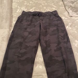 Deep coal camo lululemon joggers